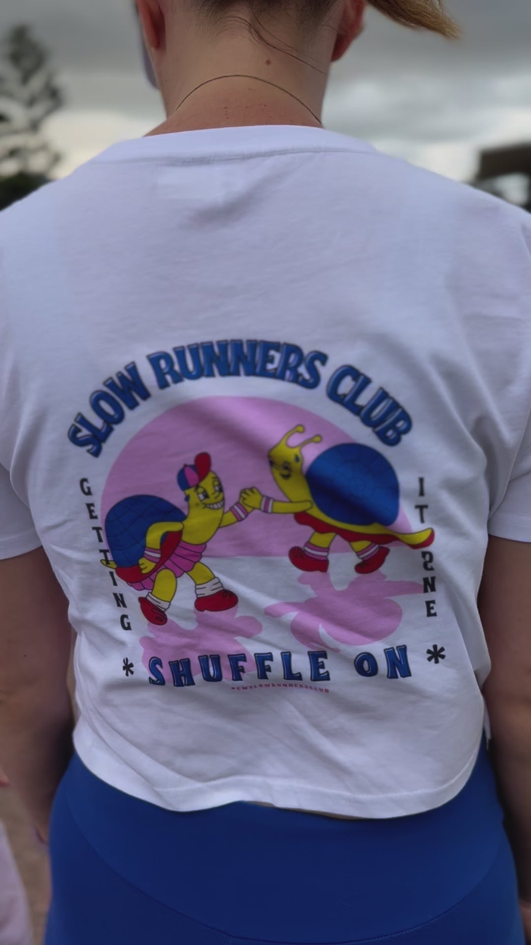 'Slow Runners Club' Cropped Tee: Blue Theme